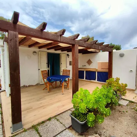 A 1km Dal Centro Storico, 500 M Dal Mare,veranda Attrezzata,barbecue,doccia Interna Ed Esterna,giardino