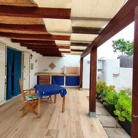 A 1km Dal Centro Storico, 500 M Dal Mare,veranda Attrezzata,barbecue,doccia Interna Ed Esterna,giardino *