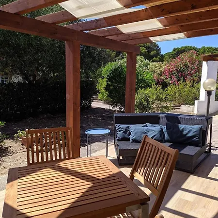 A 1km Dal Centro Storico, 500 M Dal Mare,veranda Attrezzata,barbecue,doccia Interna Ed Esterna,giardino